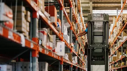 4 Little-Known Reasons for Investing in Warehouse Autonomous Robots
