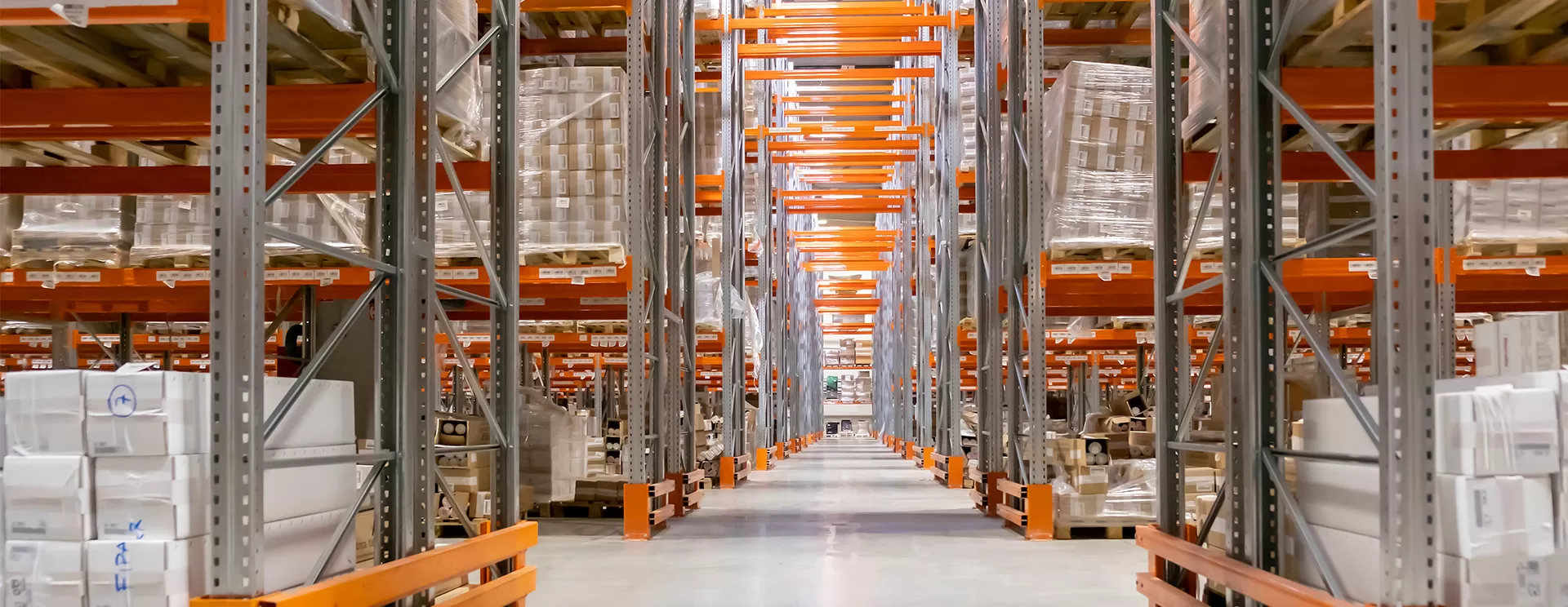 Saudi Aramco x IPLUSMOBOT: Accelerating Automation Upgrades in Oil Warehouse Internal Logistics